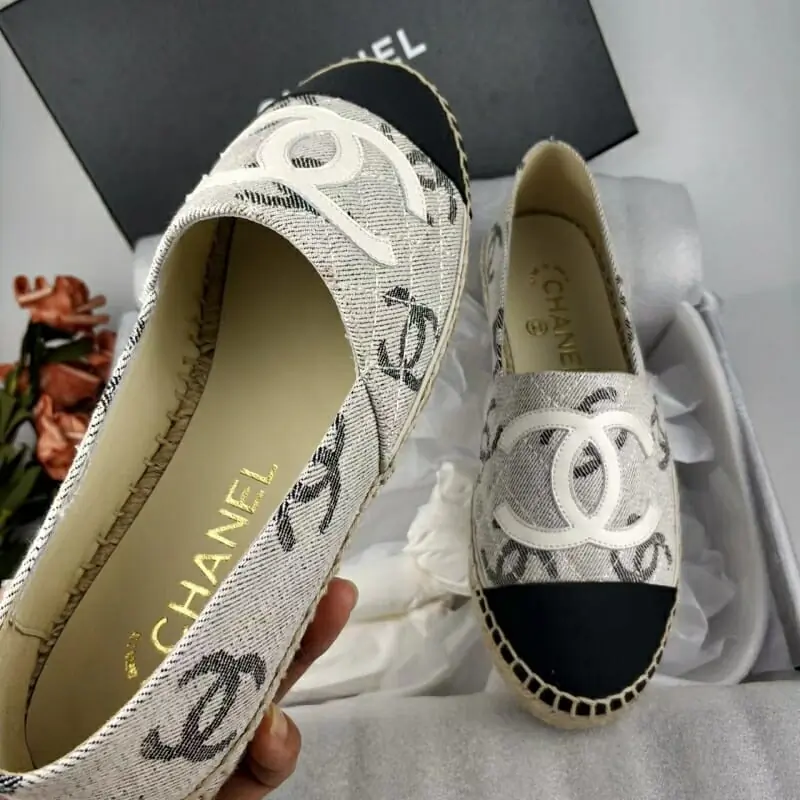 chanel flat chaussures pour femme s_12323033